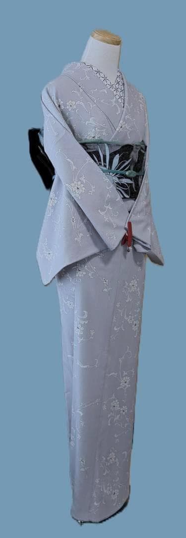 着物12 くるり 東レシルック 唐草紋様袷着物 グレー 身丈165裄丈