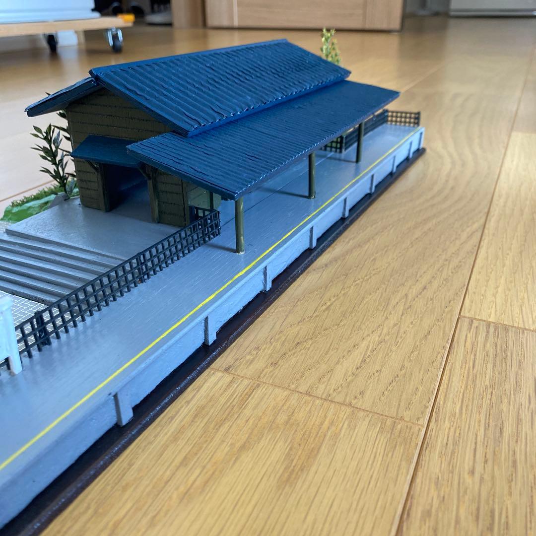 HOゲージ ローカル駅と駅前ジオラマセット - メルカリ