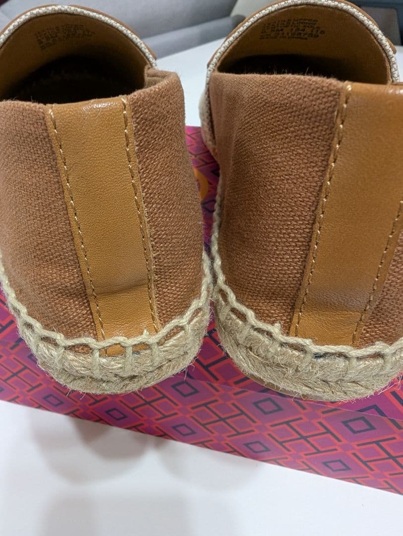 bell39様専用 新品トリーバーチ エスパドリーユスタイルシューズ23.5