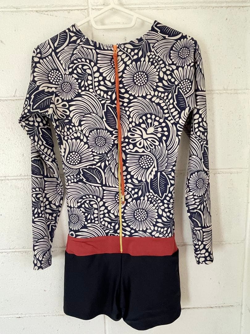 seea】スイムウエア ネイビー