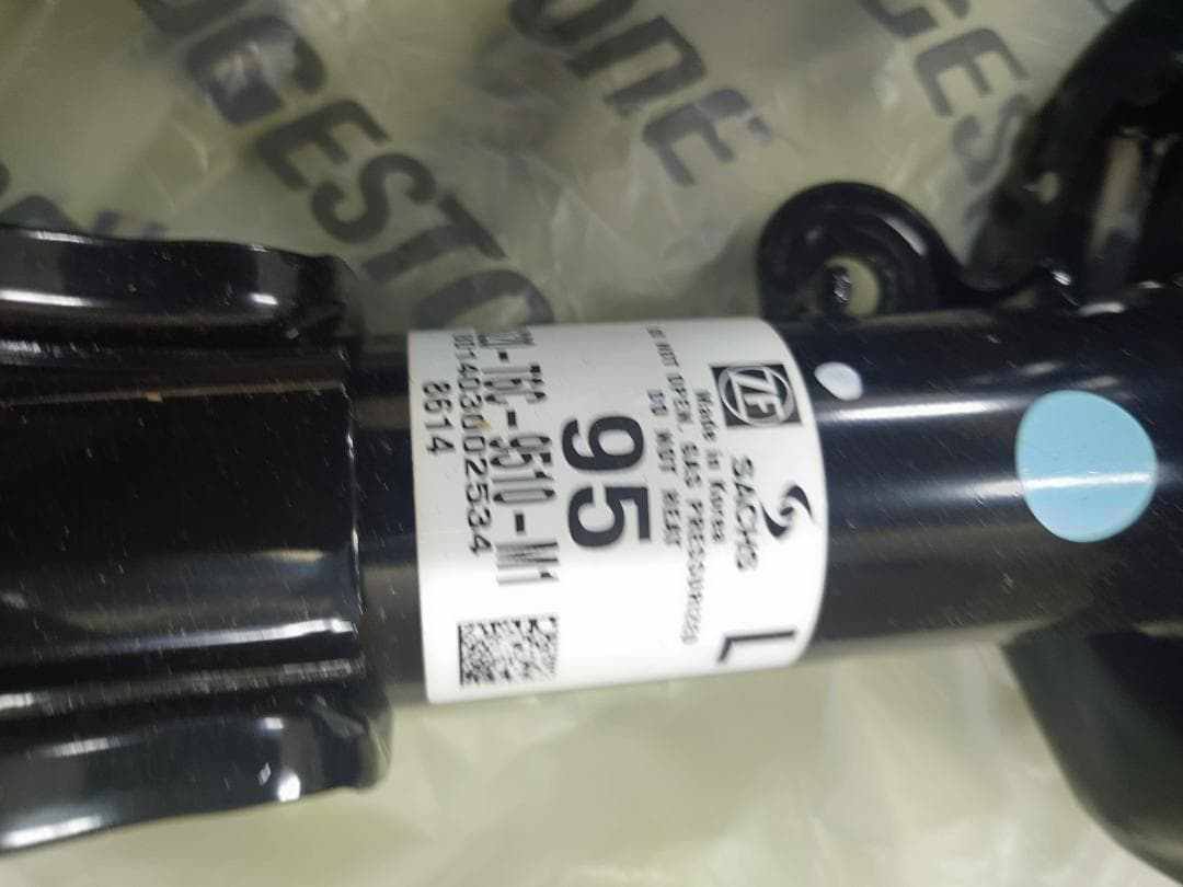 HONDA RC1 RC2 RC4 オデッセイ 純正 サスペンションキット - メルカリ