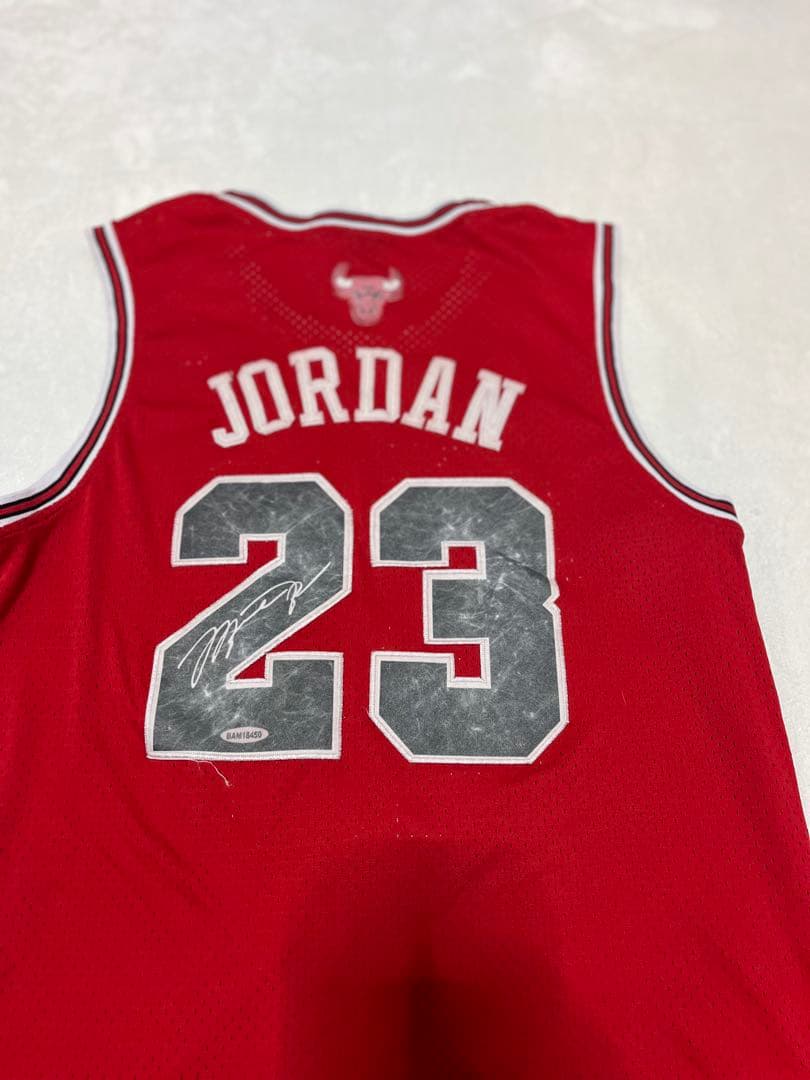 【限定の1点限り！】マイケルジョーダン23 印刷サイン希少状態◎L スポーツカード史上最高額、約19.1億円で落札 世界に1枚だけマイケル