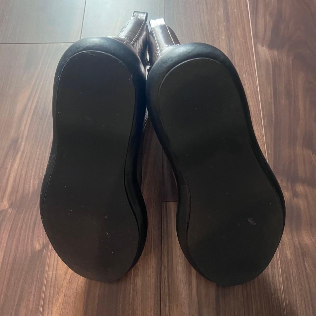 UN3D. ラウンドロウヒールブーツ シルバー38サイズ - メルカリ