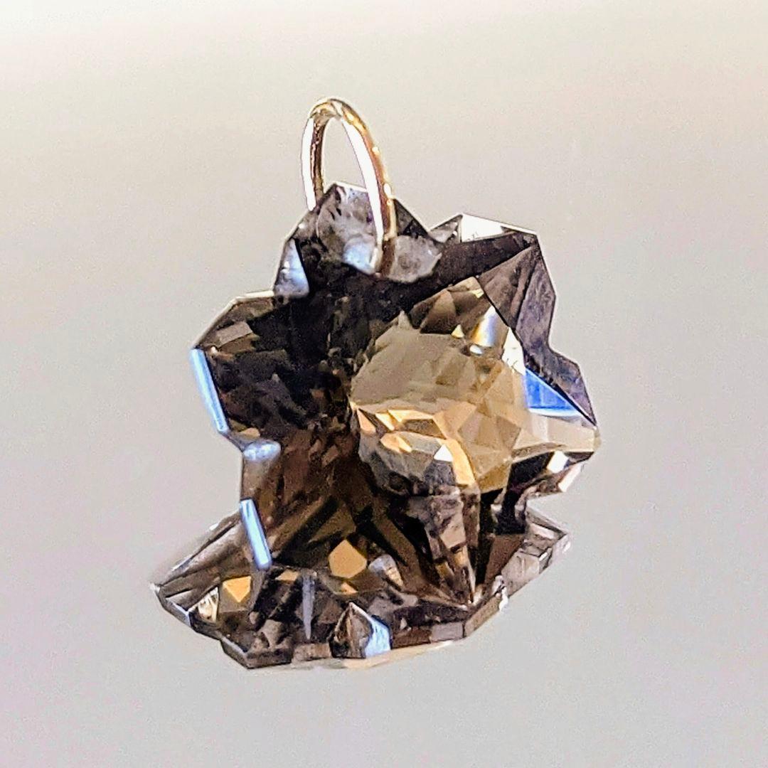 ♢容音様専用♢訳あり♢K18スモーキークォーツ4.5ct チャーム