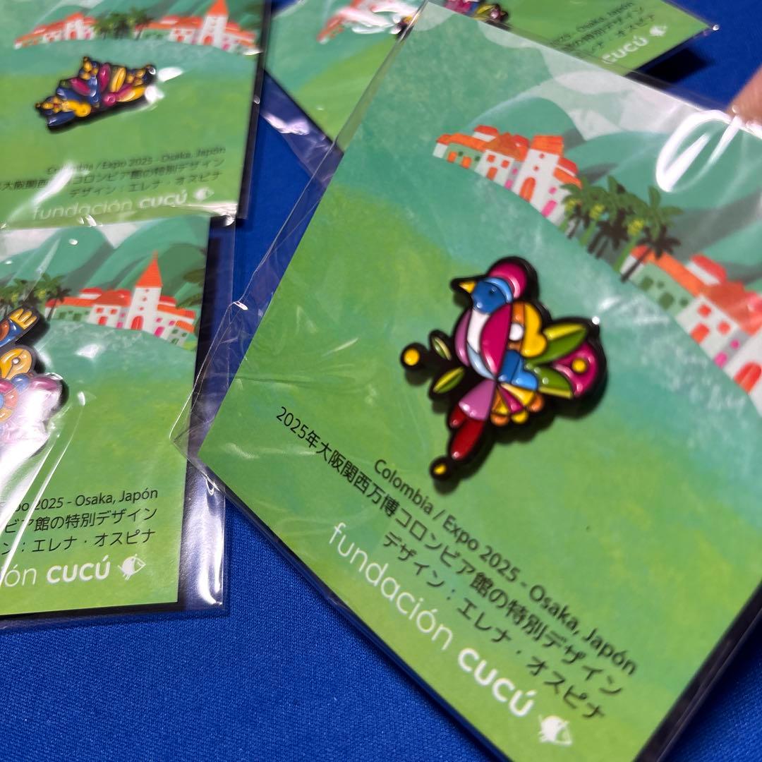 ピン ピンバッジ ピンズ 大阪 万博 パビリオン コロンビア 鳥 エレナ