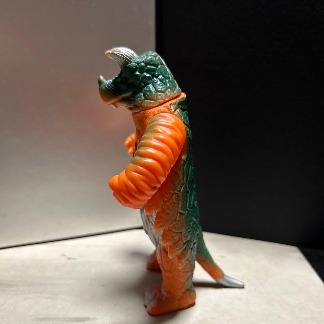 ゼラギラス星人 ソフビ 当時物 希少 | 激安通販のイーサプライ