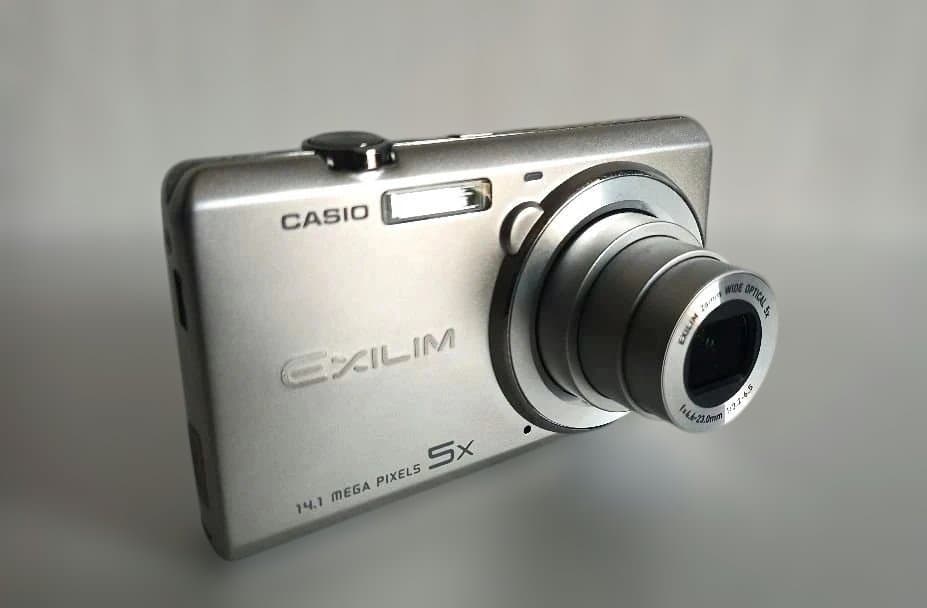 【RAKUDO様向】CASIO EXILIM 14.1MP EX-ZS10