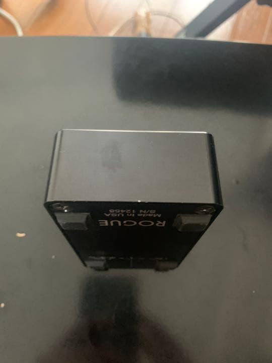 Suhr / Riot Distortion 限定黒色 (レア) - メルカリ