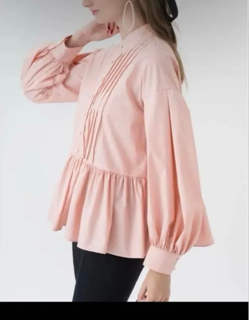 TSURU By MARIKO OIKAWA パールボタンブラウス 長袖 ピンク - メルカリ