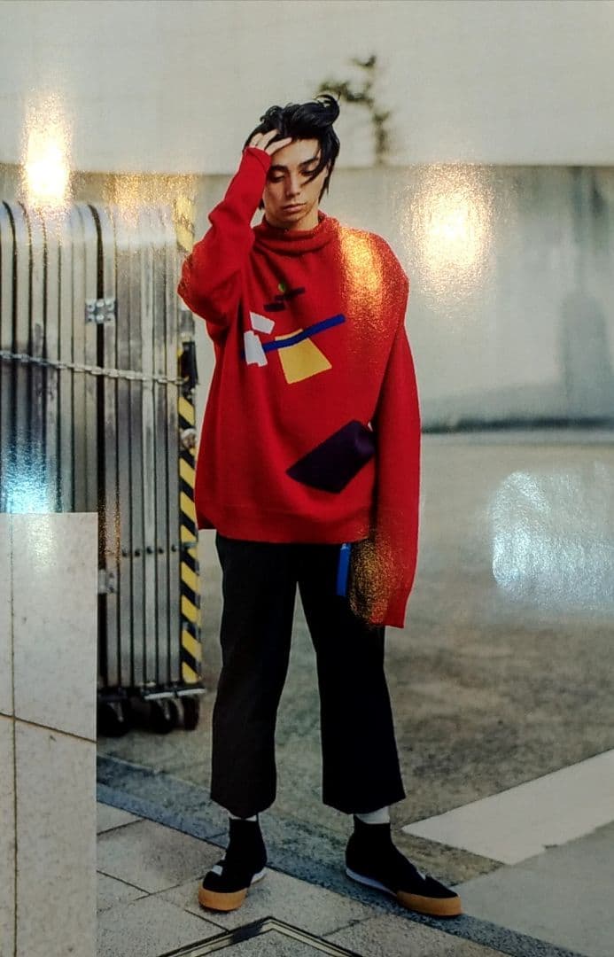 村上虹郎着用 ゴーシャラブチンスキー ニット セーター タートルネック