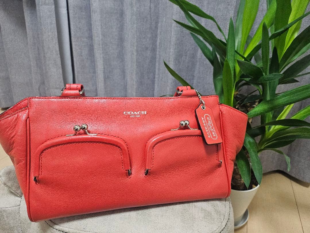 美品　COACH 赤 ハンドバッグ 高さ約23cm COACH コーチ トートバッグ リバーシブル レザー×ゴールド金具 レッド