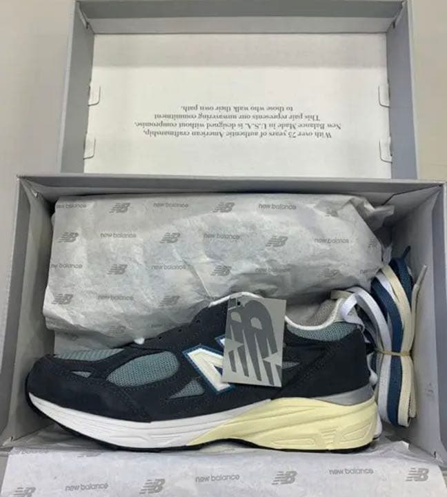 新品未使用 Kith × New Balance 990V3 \"CL\" 27.5