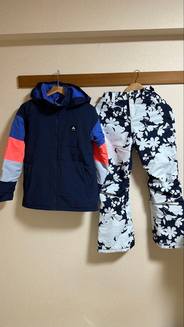 Burton 子ども用スノーボードウェア 上下Lサイズ　150cm BURTON バートン KD SKIMMER スノーボード ウェア ジャケット キッズ