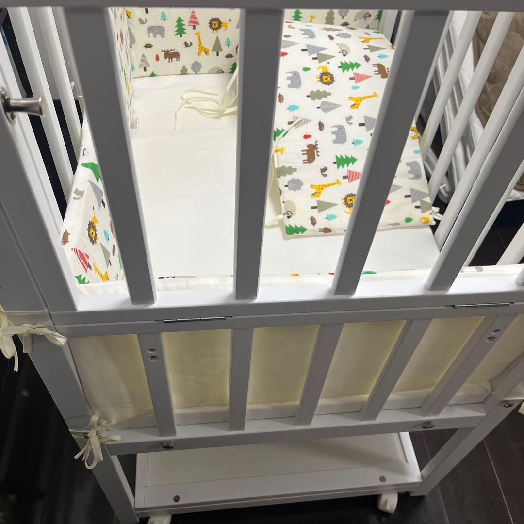 ヤマサキコンパクトベッドツーオープン ＋ベビーセンスホーム ＋動物柄