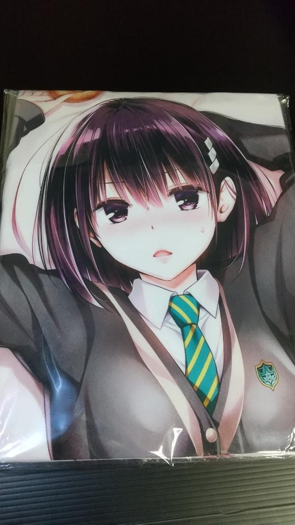 あやかしトライアングル 花奏すず “キャストオフ”抱き枕カバー - メルカリ