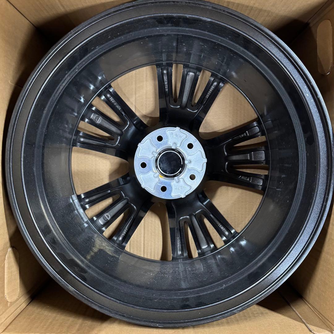 新車外し V37 スカイライン純正 19インチ 8.5J 日産