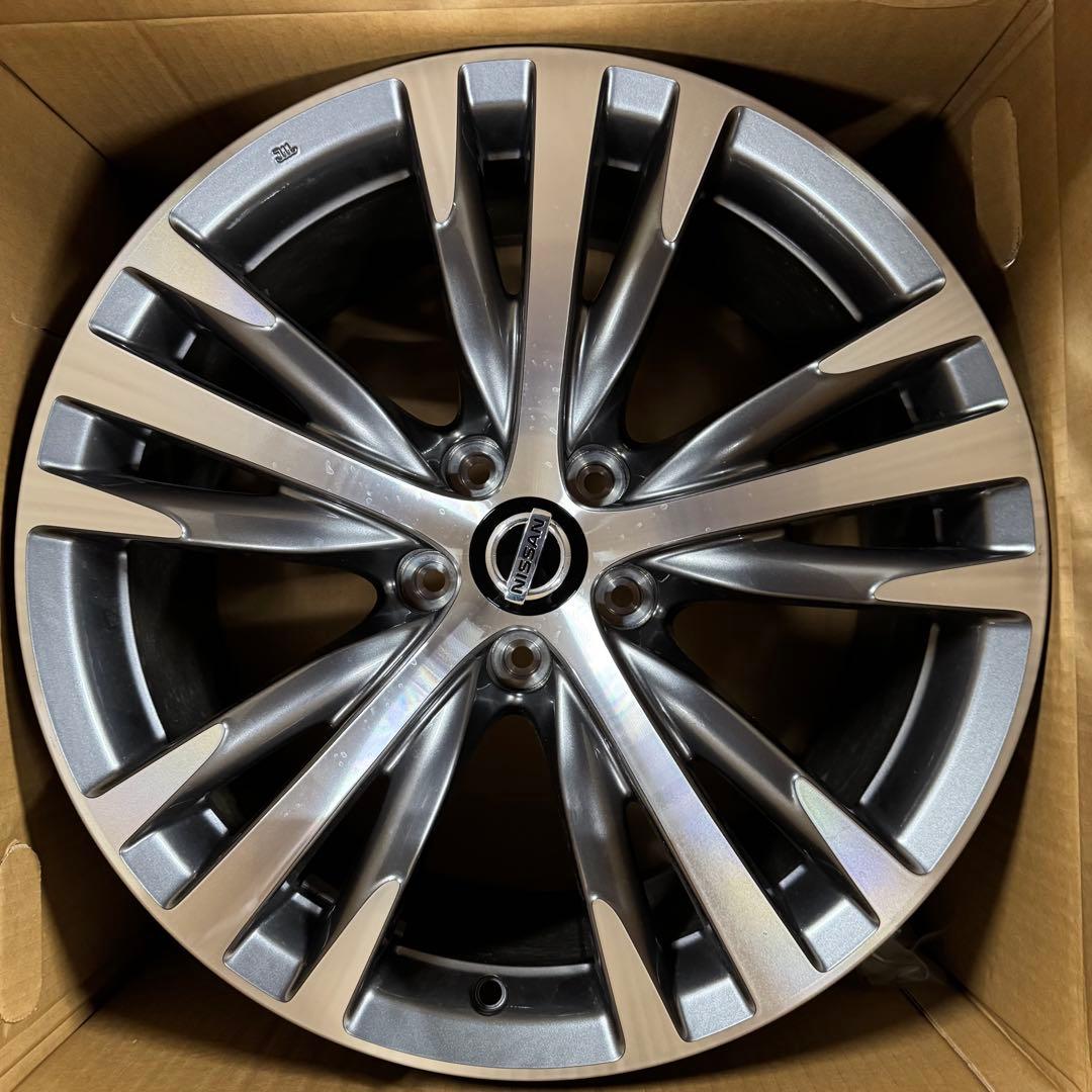 新車外し V37 スカイライン純正 19インチ 8.5J 日産