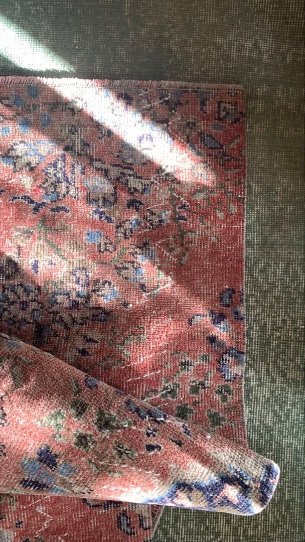 70×237 \"SAKURA” ViNTAGE TURKiSH RUG