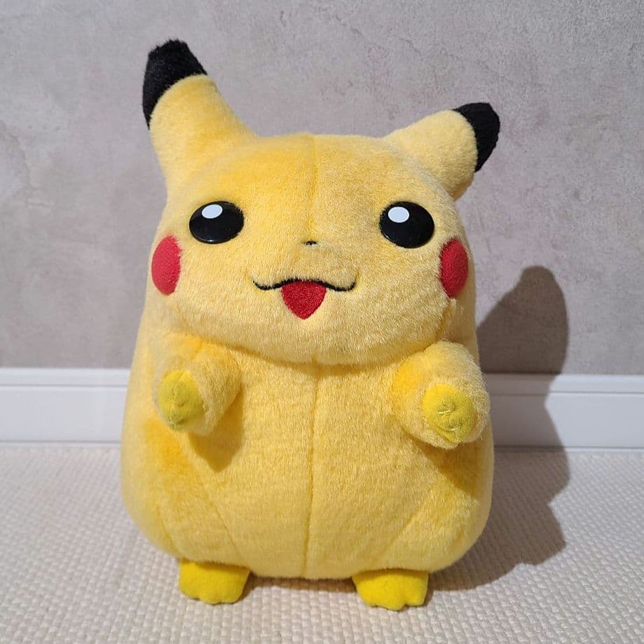 TOMY トミー おしゃべりピカチュウ2 ピカチュウ ぬいぐるみ - メルカリ