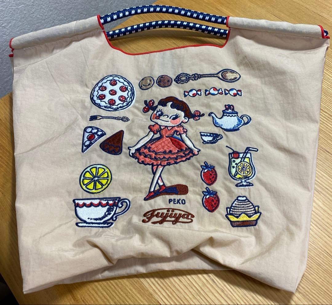 正規品】ボールアンドチェーン 不二家ペコちゃんコラボ MSサイズ