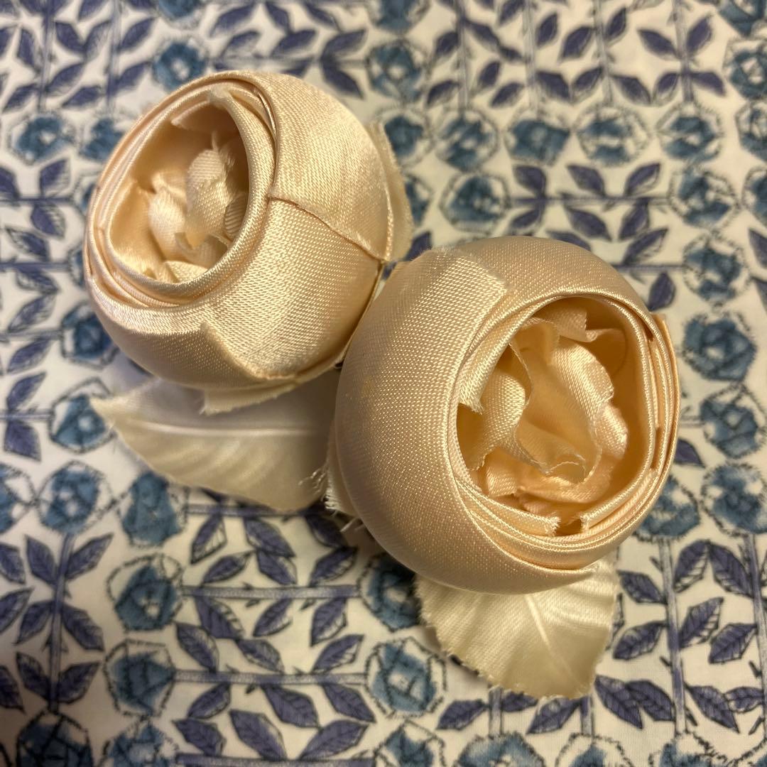 ミナペルホネン tsubomi ブローチ ベージュ 正規品 箱付き[希少