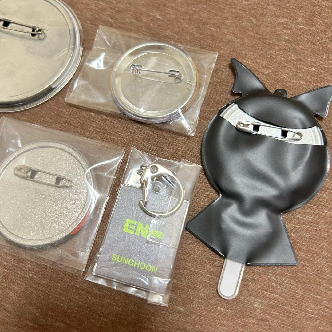 enhypen ソンフン 缶バッジ まとめ売り - メルカリ