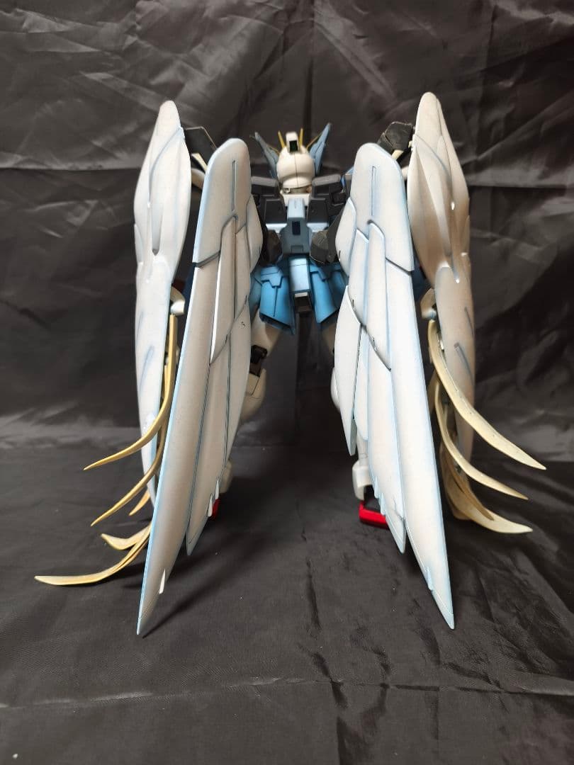 PG 新機動戦記ガンダムW Endless Waltz スノーホワイト完成品 - メルカリ