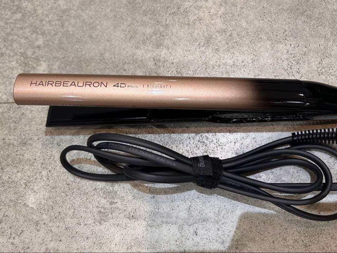 ヘアビューロン 4DPlus ストレート リュミエリーナ《正規品》