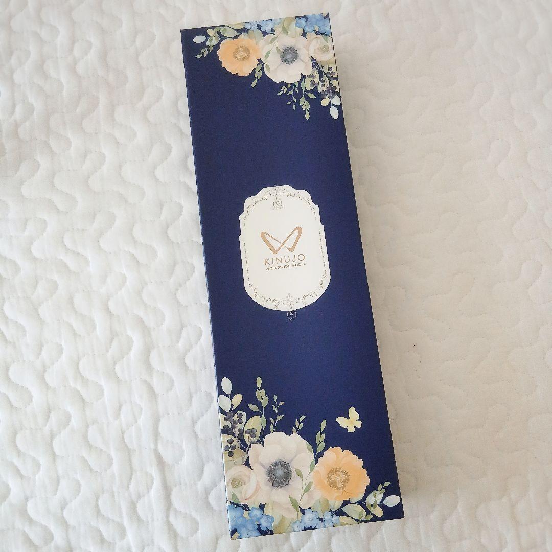 絹女　DS200　ストレートアイロン KINUJO（絹女） 【正規品販売店】【シリアル付・保証付】絹女