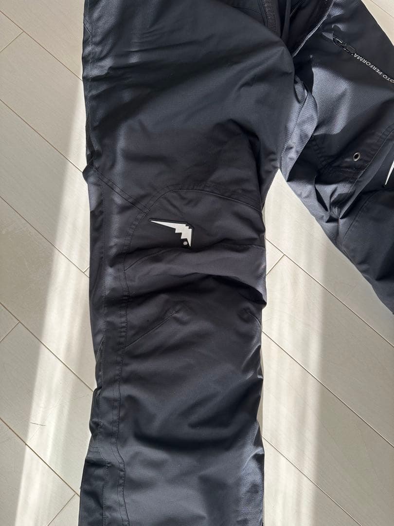 本日のみ価格！アロフトパンツk2831 ブラック Lサイズ 防寒防水