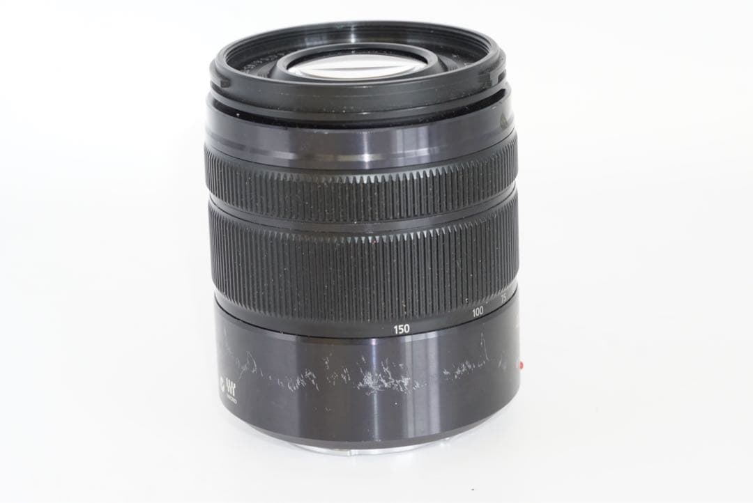 LUMIX 45-150mm f/4.0-5.6 ズームレンズ