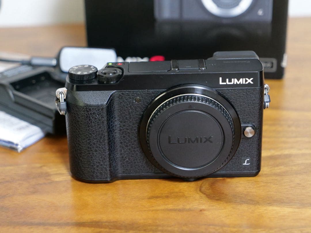 Panasonic LUMIX DMC-GX7MK2 純正バッテリー3個つきLUMIX DMC-GX7MK2