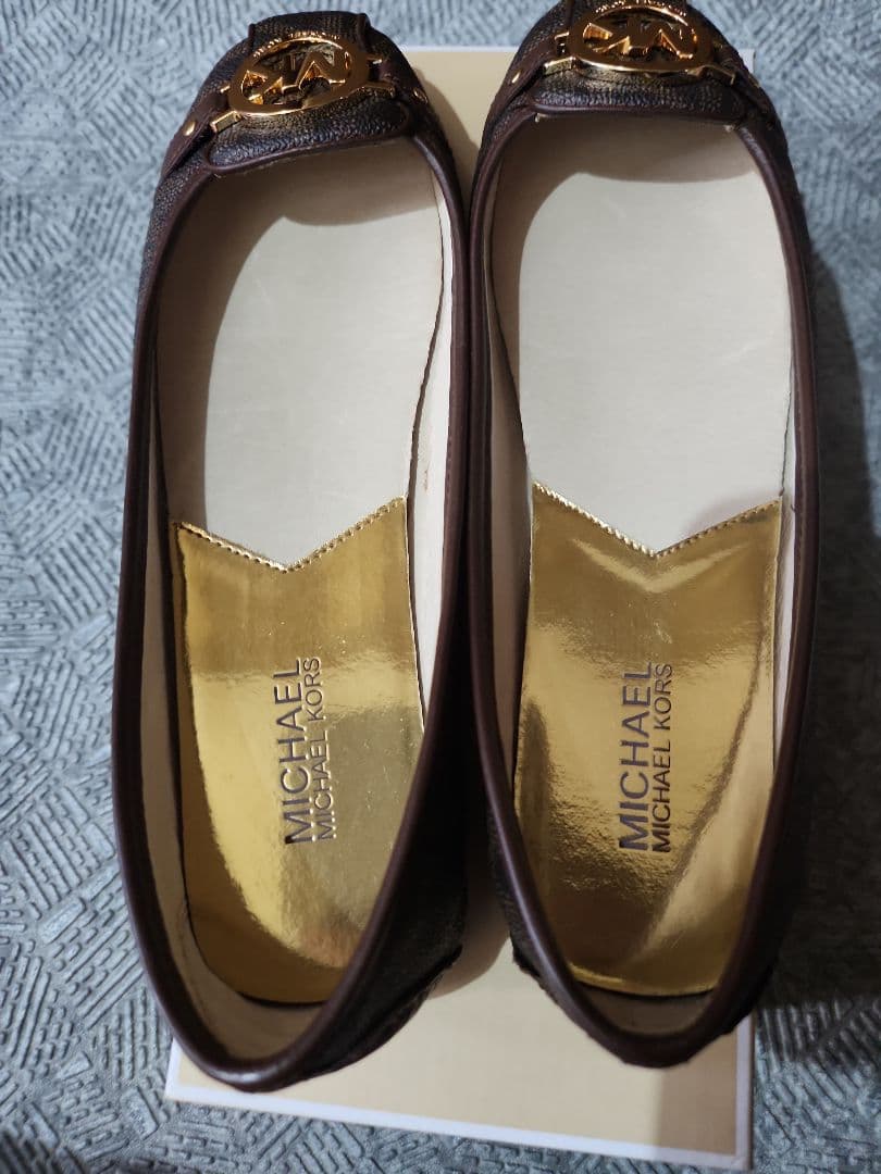 未使用　Michael Kors フラットシューズ　26.5cm　ブラウン