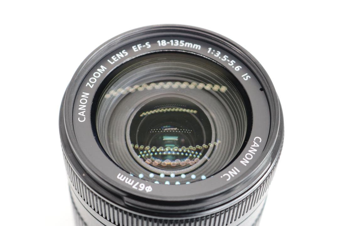 美品　【Canon EF-S 18-135mm F3.5-5.6 IS 】