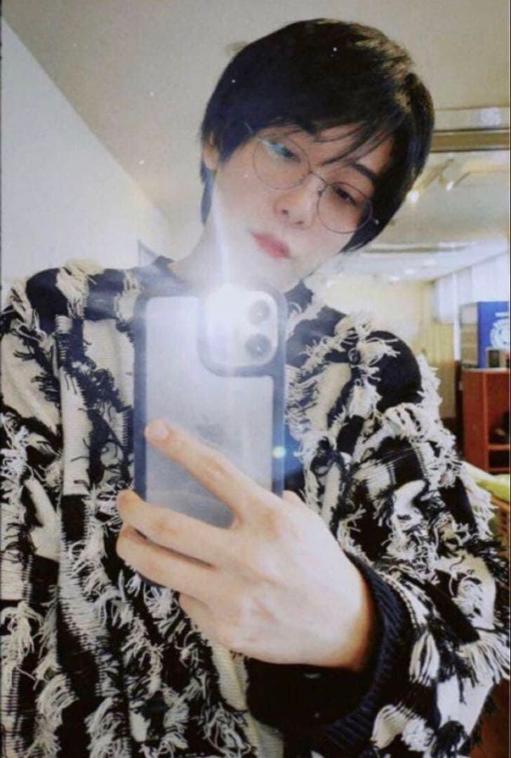 大森元貴 メゾンスペシャル グランジ オーバー フリンジ ジャガード ニット 大森元貴 メゾンスペシャル グランジ オーバー フリンジ ジャガード