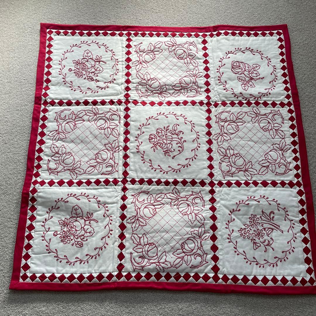 マミーのキルト］刺繍入りキルティング ハンドメイド #51 - メルカリ
