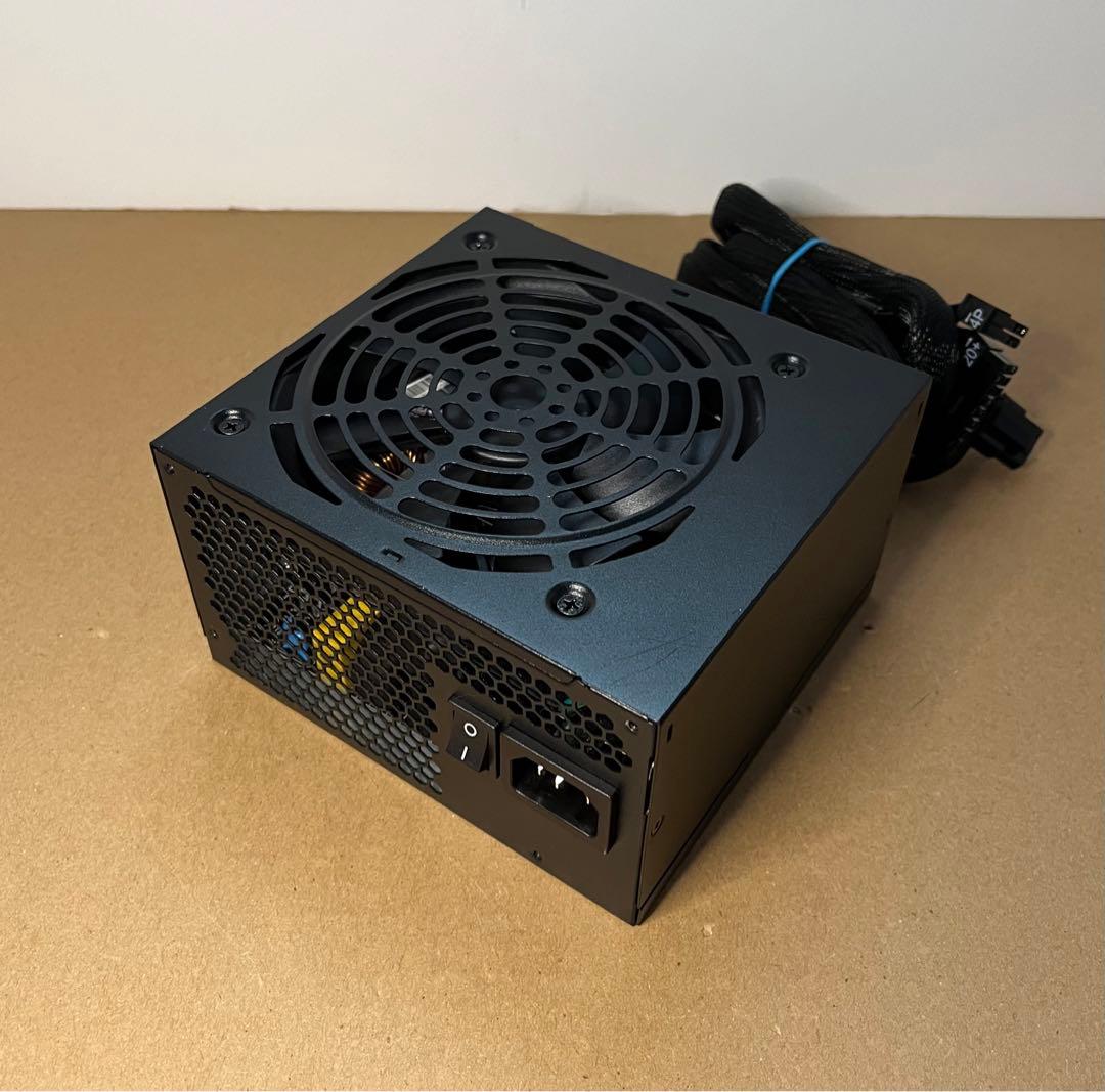 玄人志向 KRPW-BK750W/85+ 750W 80+BRONZE PC電源 - メルカリ