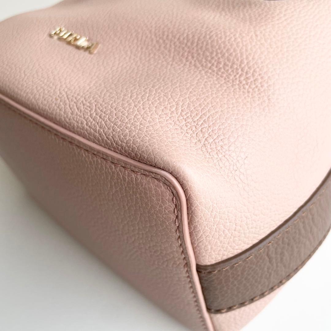 フルラ コスタンザ バケット ハンドバッグ バイカラー レザー ほぼ新品