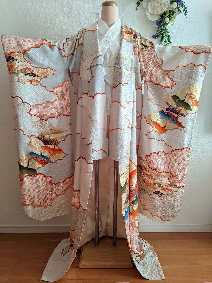 ✨特選お誂え お振袖【駒刺繍 雲取り飛鶴文 金彩 正絹】結婚