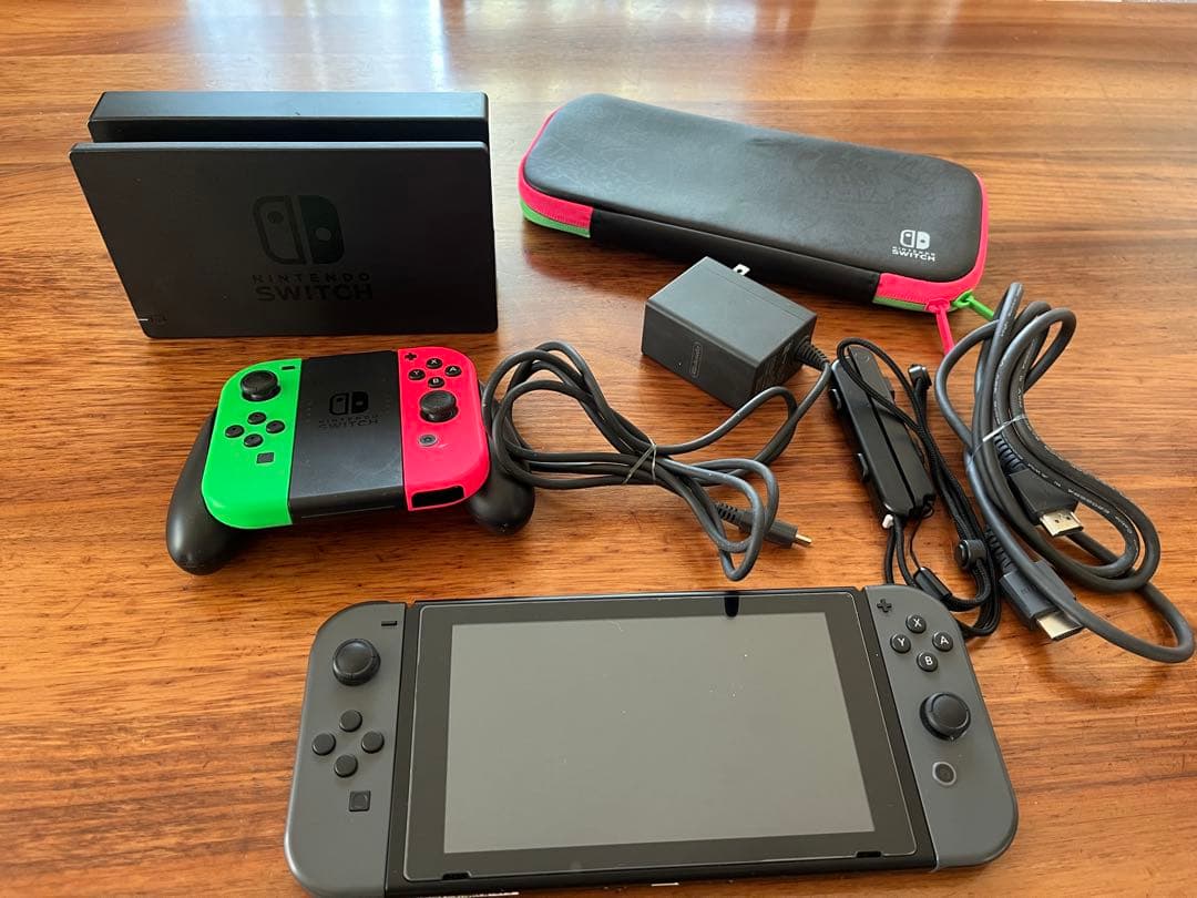 【美品】動作良好　Nintendo Switch本体+Joy-Con、ケース付き Nintendo Switch 新品 任天堂 Joy-Con (L) (R) グレー/スイッチ本体