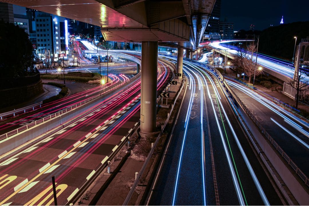 EF24-105mm F3.5-5.6 IS STM EW-83M付