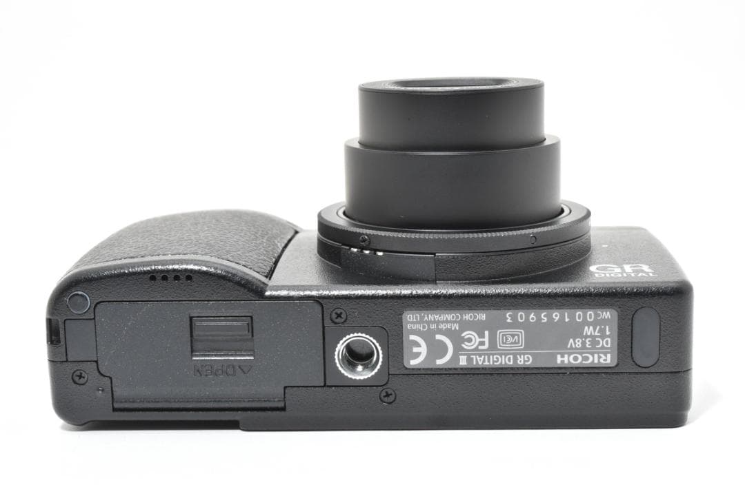 Ricoh GR Digital III ショット数3848回 #017AL