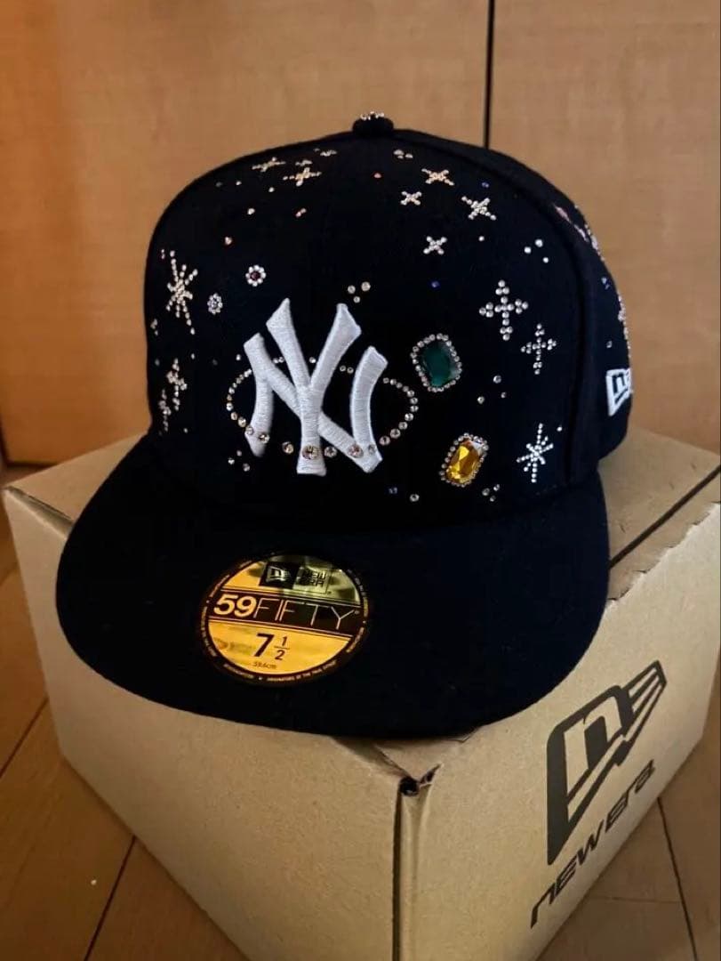 売約済New Era ジュエルキャップ スワロフスキー ヤンキース71/2 キャップ持ち込み ラインストーンカスタム ヤンキースロゴ Jewel cap