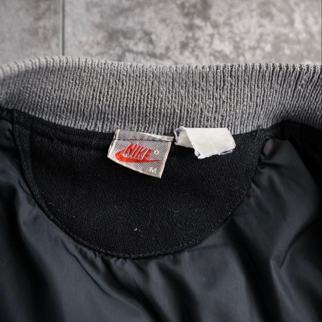 レア NIKE 90s スタジャン 袖レザー ブラック 刺繍 - メルカリ