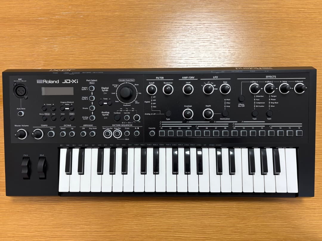 Roland JD-Xi シンセサイザー 37鍵 専用ケース付き Roland JD-Xi シンセサイザー 37鍵盤 ローランド JDXi | 島村楽器