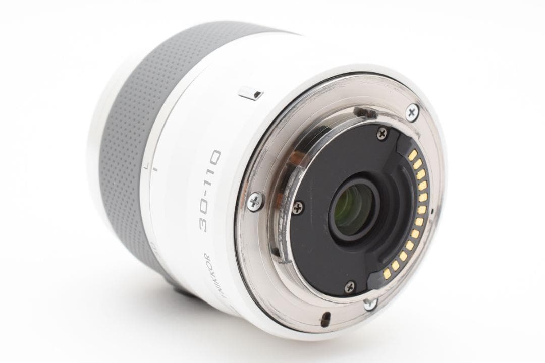 超美品　ニコン 1 30-110mm f3.8-5.6 VR ホワイト M806