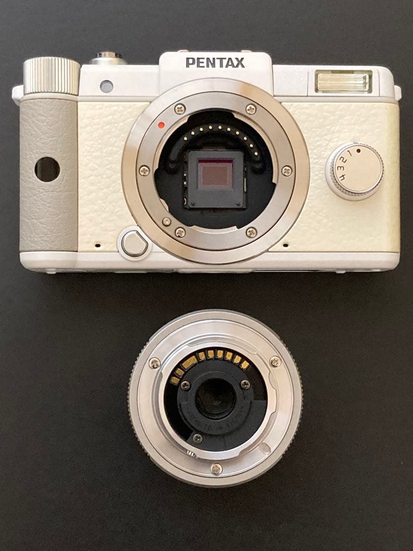 PENTAX ペンタックス ミラーレス一眼Q ホワイト 01レンズセット