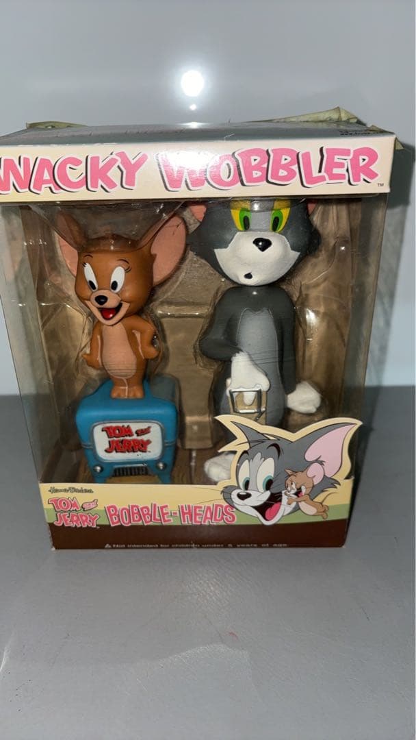 廃盤WACKY WOBBLER ワッキーワブラー トムとジェリー ボビングヘッド 廃盤WACKY WOBBLER ワッキーワブラー トムとジェリー ボビングヘッド