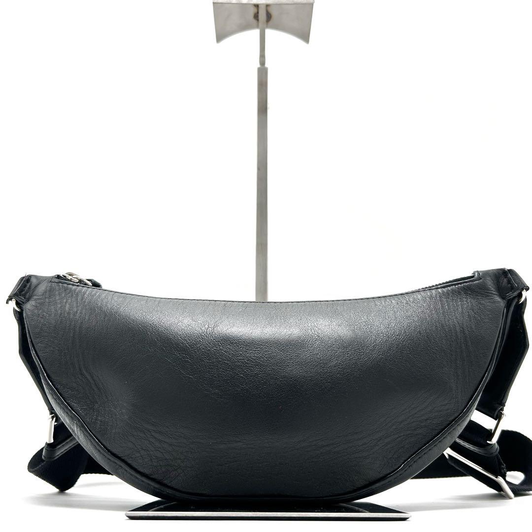 極美品 ジミーチュウ ボディバッグ スタッズ JCロゴ レザー 三日月