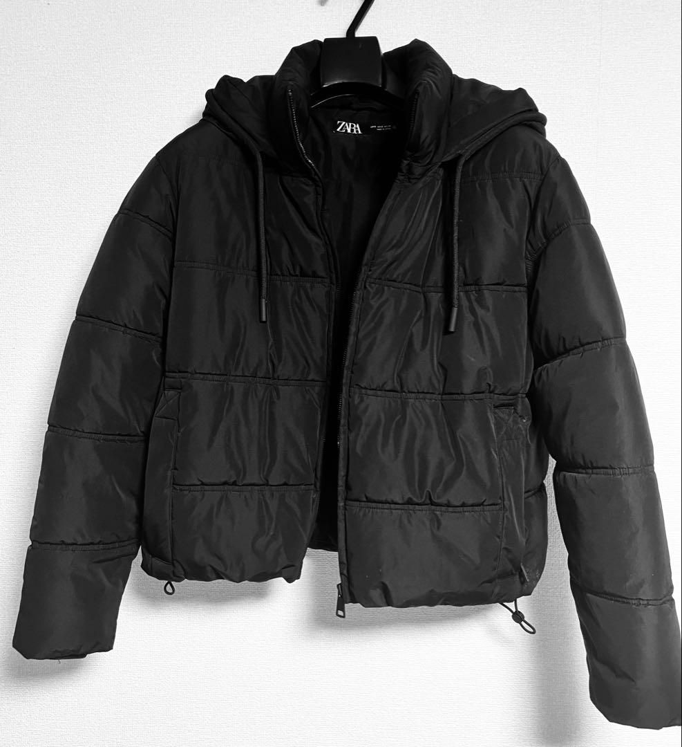 ZARA ブラックパデッド ショート丈ダウンジャケット - メルカリ